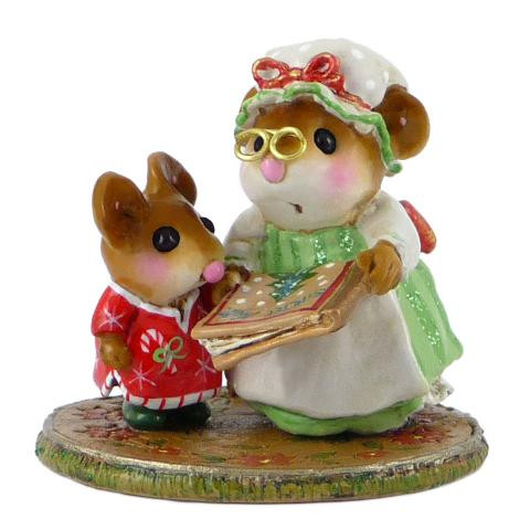 Wee Forest Folk M-511 Grandma's Book of Christmas