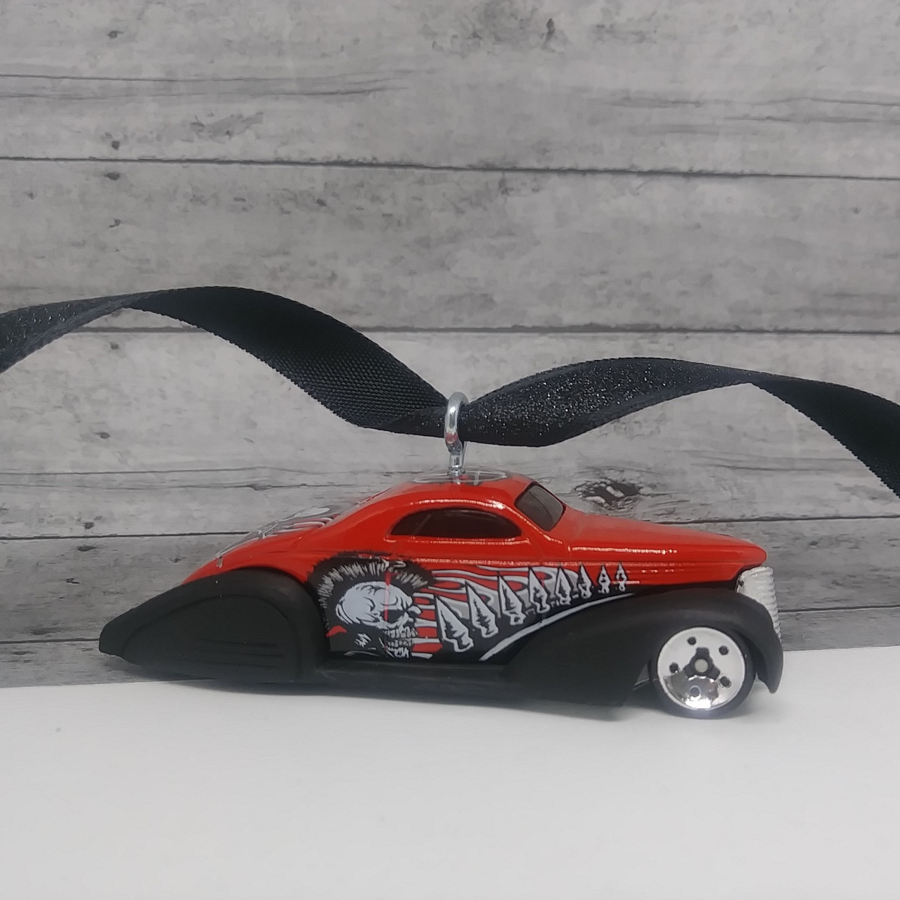 Lincoln Zephyr Die Cast Car Ornament with Skull Graphics