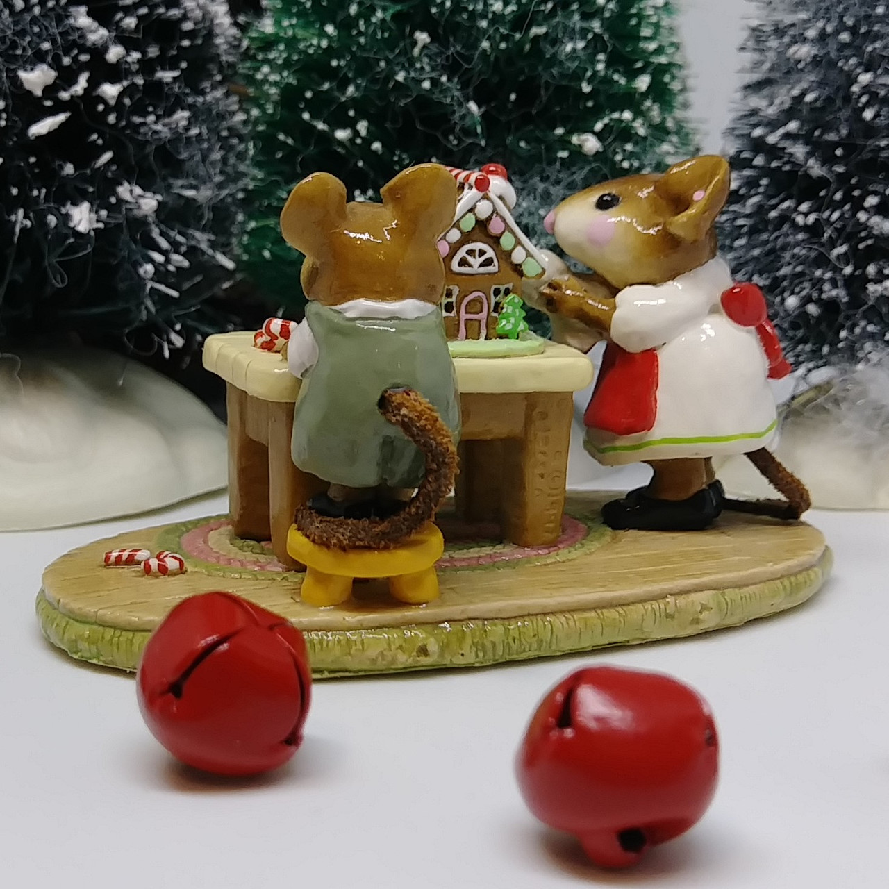 Wee Forest Folk Miniatures M-227 - Home Sweet Home (White