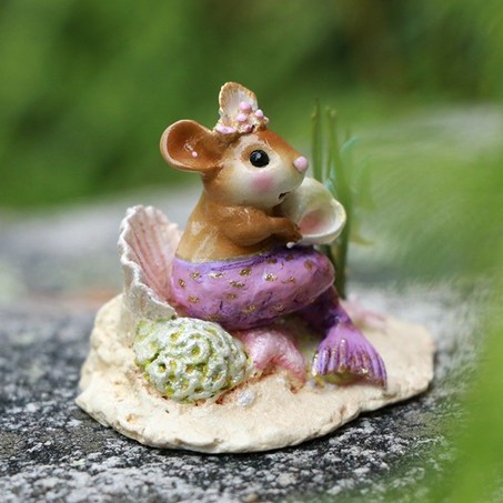 Wee Forest Folk Limited Edition M-692a - Under the Sea - Endeavour