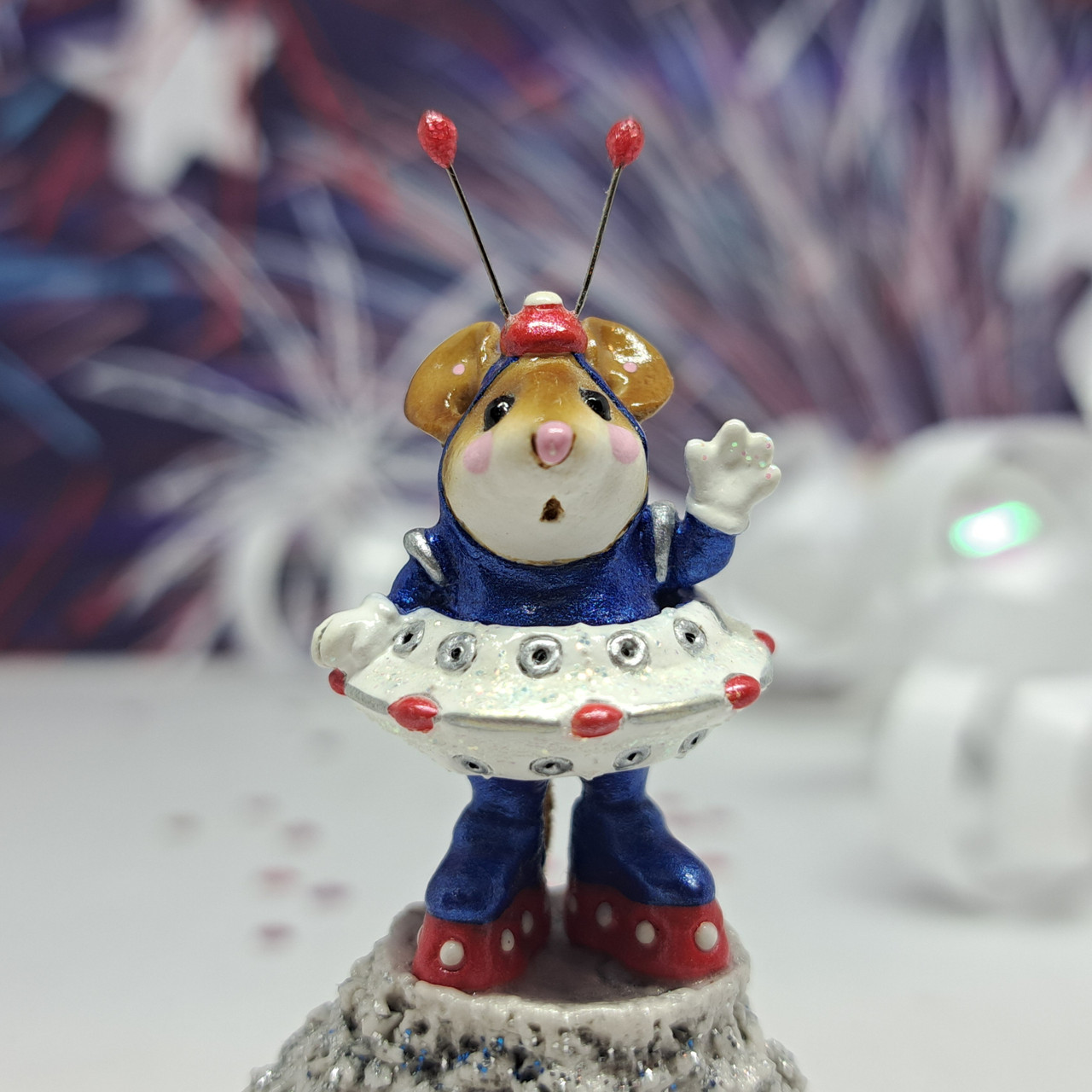 Wee Forest Folk Miniatures EV-2003 - Greetings! (Blue/White/Red ...