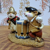 Wee Forest Folk Miniatures MM-09 - Concord Minute Mouse and Red Coat Mouse Wee Forest Folk Miniatures MM-09 - Concord Minute Mouse and Red Coat Mouse