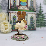 Wee Forest Folk Miniatures M-171 - Zelda (Ivory) 