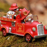 Wee Forest Folk Miniatures M-767 - Sparky to the Rescue!