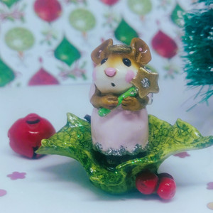 Wee Forest Folk Miniatures M-230 - Little Holly Angel (Pink)