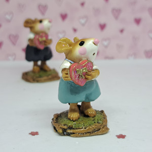 Wee Forest Folk Miniatures M-080a - Be Mine (Aqua) Wee Forest Folk Miniatures M-080a - Be Mine (Aqua)