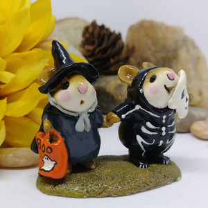 Wee Forest Folk Miniatures M-155 - Littlest Witch & Skeleton Wee Forest Folk Miniatures M-155 - Littlest Witch & Skeleton