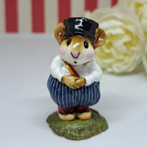 Wee Forest Folk Miniatures M-169a - Hans Wee Forest Folk Miniatures M-169a - Hans