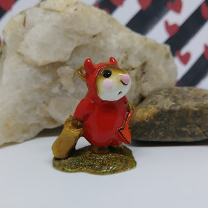 Wee Forest Folk Miniatures M-061 - Little Devil (Red on Green Base) Wee Forest Folk Miniatures M-061 - Little Devil (Red on Green Base)
