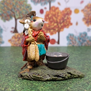 Wee Forest Folk Miniatures M-197 - Chief Mouse-asoit