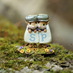 Wee Forest Folk Limited Edition M-553c - Pinch & Dash