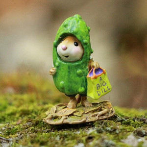 Wee Forest Folk Limited Edition M-669f - In a Pickle
