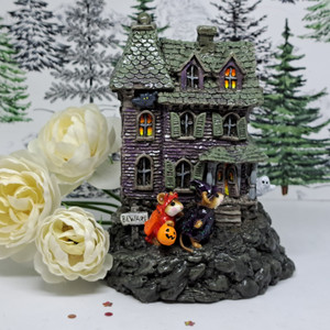 Wee Forest Folk Miniatures M-165 - Haunted Mouse House (Purple) 