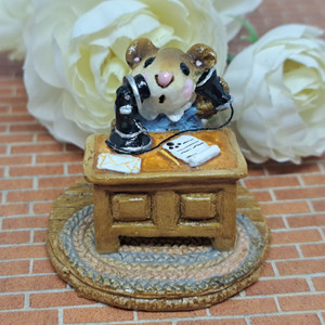 Wee Forest Folk Miniatures M-068 - Office Mousey (Blue) 