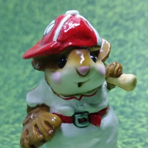 Wee Forest Folk Miniatures MS-15 - Batter-up! (White/Red) 
