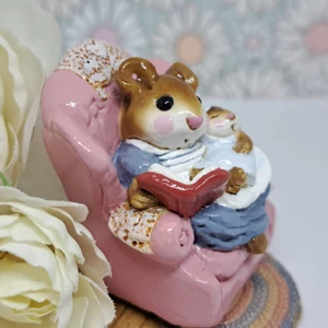 Wee Forest Folk Miniatures M-066 - The Babysitter (Pink) 