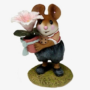 Wee Forest Folk Miniatures M-295 - Love in Bloom (Tan/Blue)