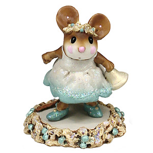 Wee Forest Folk Miniature - Jingle Belle (M-304b)