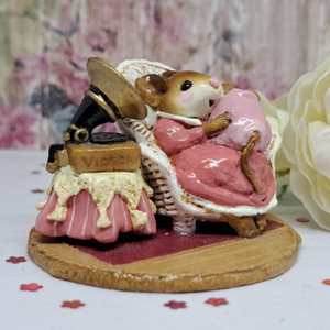 Wee Forest Folk Miniatures M-176 - Grammy-Phone (Pink/White/Ivory)