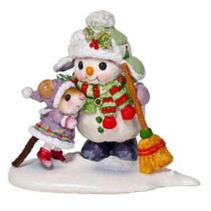 Wee Forest Folk Miniatures TM-9 - Frosty Friends (Plum) 