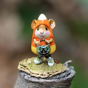 Wee Forest Folk Miniatures M464 - The Candy Corn Costume Wee Forest Folk Miniatures M464 - The Candy Corn Costume