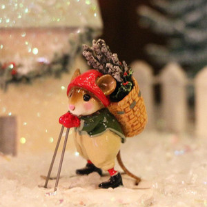 Wee Forest Folk Miniatures M-474 - Alpine Elf Wee Forest Folk Miniatures M-474 - Alpine Elf