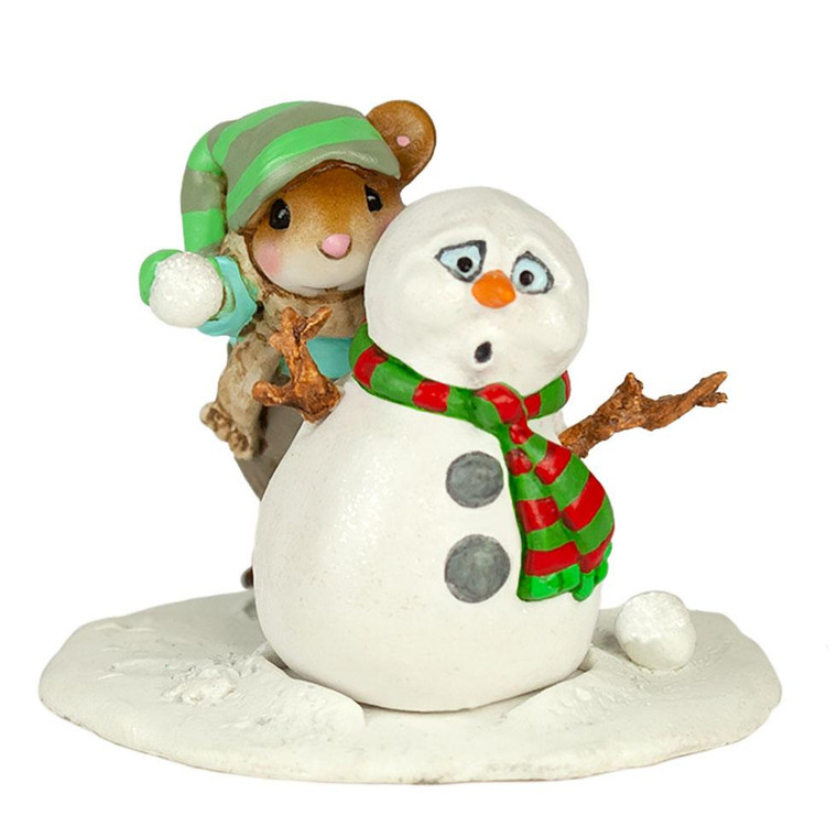 Wee Forest Folk Miniatures - Snowball Fright (M-597a)