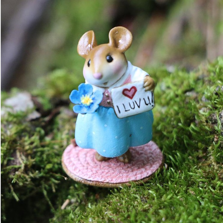 Wee Forest Folk Miniatures M-693d - I LUV U!