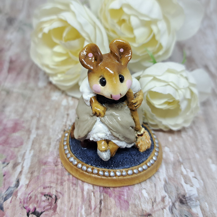 Wee Forest Folk Miniatures C-1a - Cinderella's Slipper