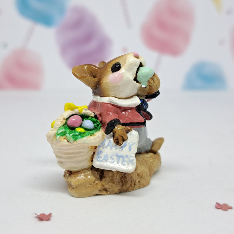 Wee Forest Folk Miniatures M-160 - Mousey's Easter Basket