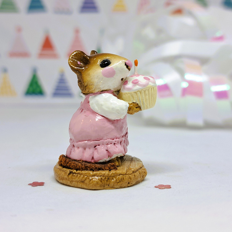 Wee Forest Folk Miniatures M-099 - Birthday Girl (Pink) 