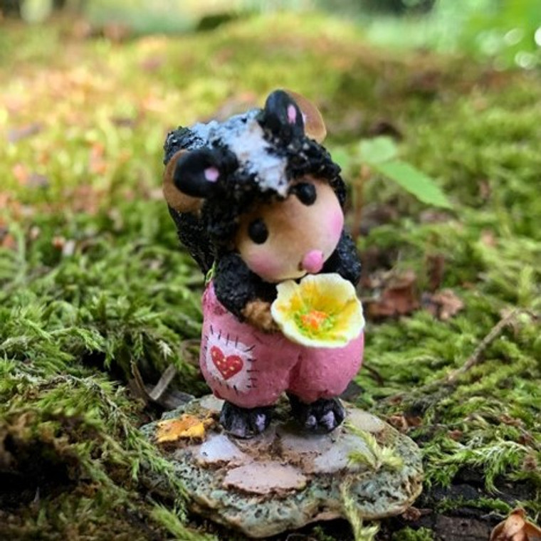 Wee Forest Folk Miniatures M-725 - Li'l Stinker