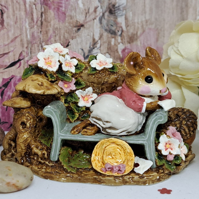 Wee Forest Folk Forest Scenes FS-5 - Love Letter