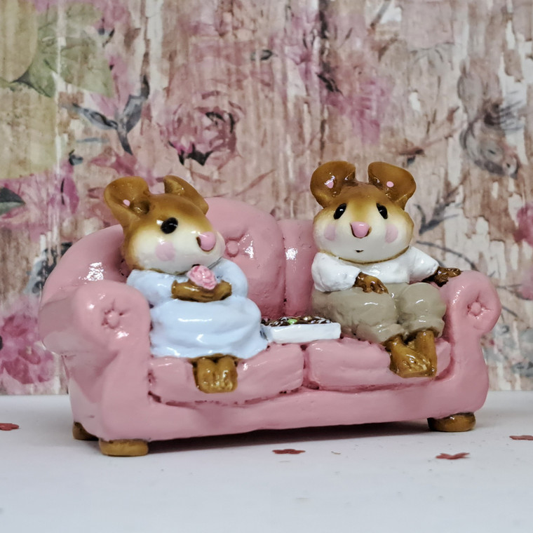 Wee Forest Folk Miniatures M-134 - First Date (Pink)
