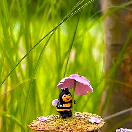 Wee Forest Folk Miniatures A-67 - Bee Happy (Pink) - Endeavour Toys