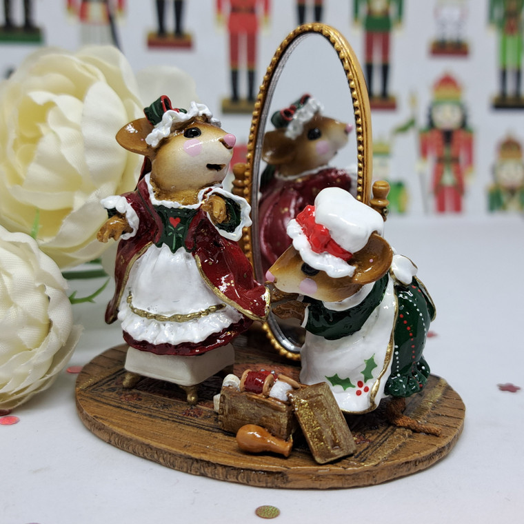 Wee Forest Folk Limited Edition LTD-10 - A Stitch in Time Colonial (C) 