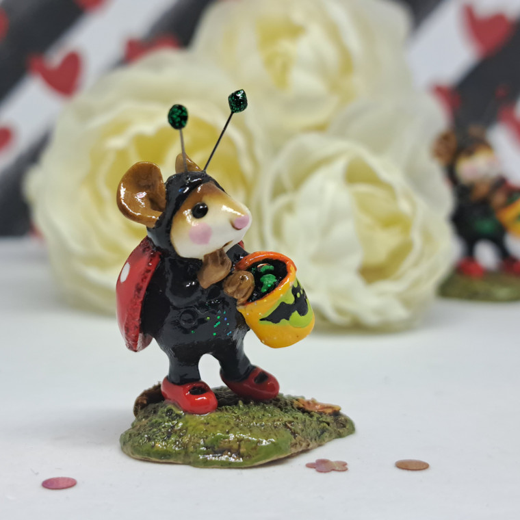 Wee Forest Folk Miniatures M-272 - Lady Bug-a-Boo (Green)