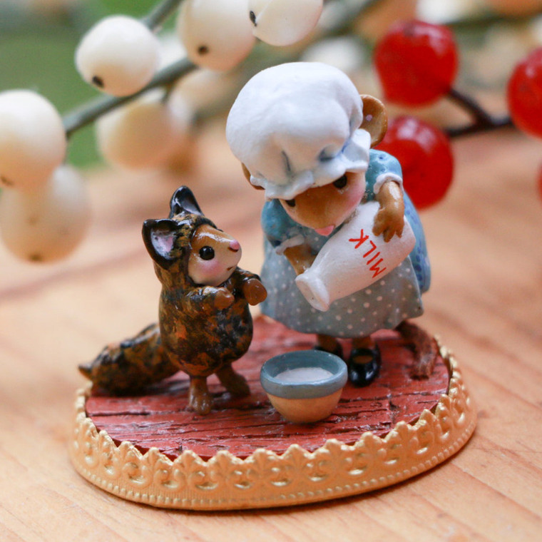 Wee Forest Folk Limited Edition TD-08 - Maids a-Milking