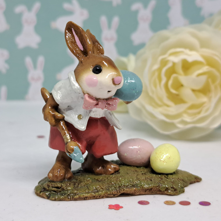 Wee Forest Folk Miniatures B-14 - Busy Bunny (Gray)
