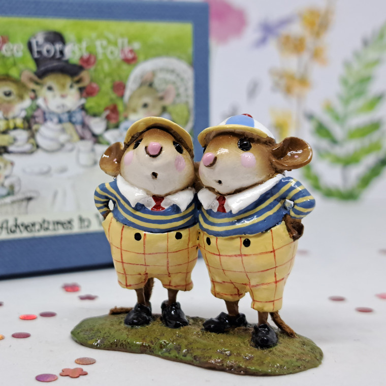 Wee Forest Folk Limited Edition AIW-5 - Tweedle Dee & Dum from the Alice in Wonderland Collection