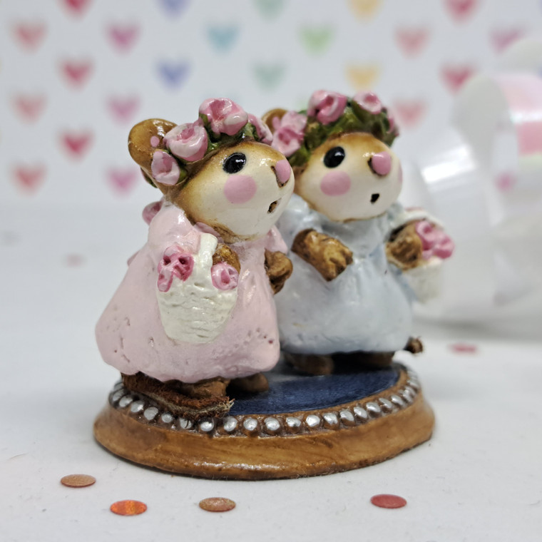 Wee Forest Folk Miniatures C-4 - The Flower Girls (Pink / Blue)