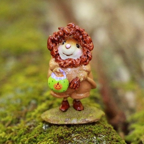 Wee Forest Folk Limited Edition M-706c - The Lion of Oz