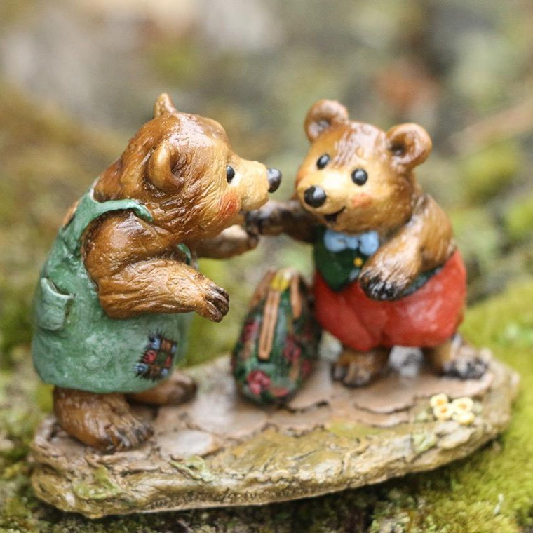 Wee Forest Folk Miniatures BB-02 - Welcome Home! 