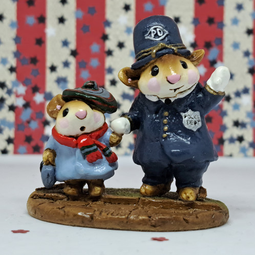 Wee Forest Folk Limited Edition LTD-02 - Helping Hand - Endeavour Toys