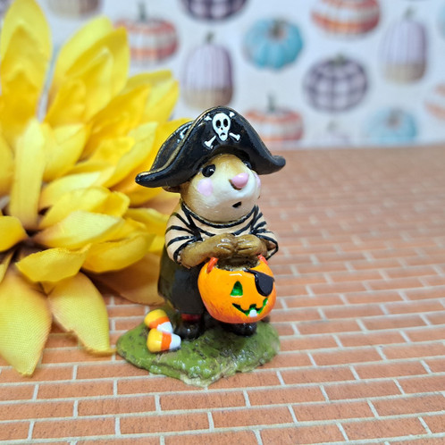 Wee Forest Folk Miniatures M-216 - Little Pirate Kidd (Black / Tan