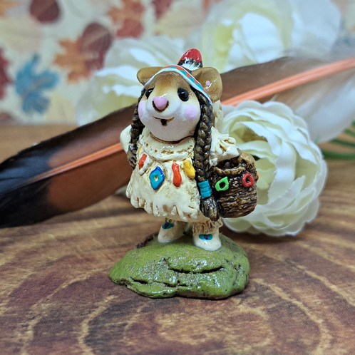 Wee Forest Folk Miniatures M-107b - Running Doe & Little Dear
