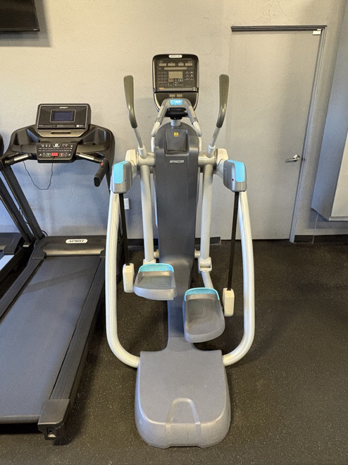 Precor AMT 835 w/ P31 Console- (USED)