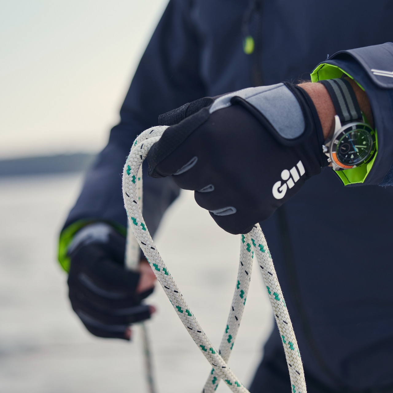 Deckhand Gloves - Short Finger - 7043-BLK01-lifestyle_2.jpg