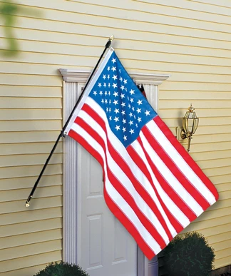 Outdoor Regal Mounting Set, Flag not included