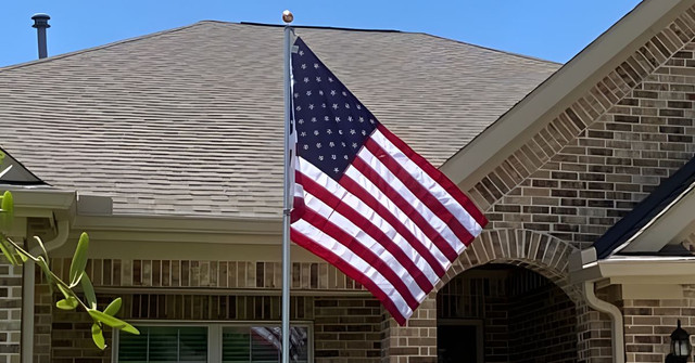Weather’s Impact on Outdoor Flag Longevity: Maintenance Tips